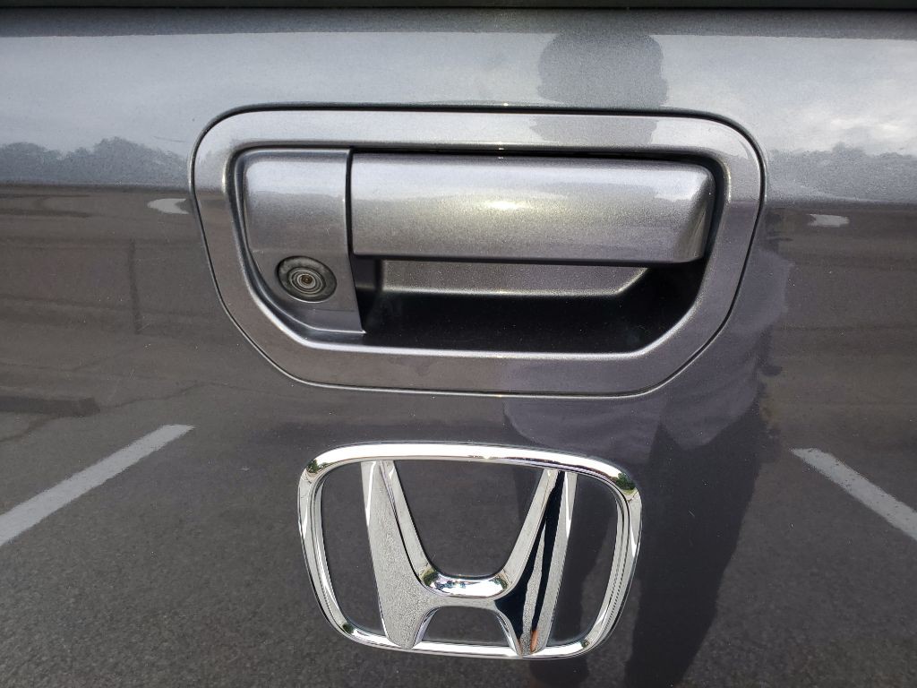 2017 Honda Ridgeline Image 26