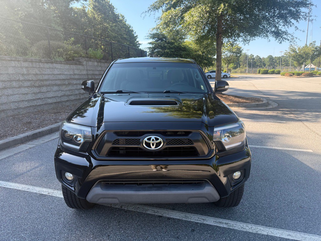 2014 Toyota Tacoma Image 2