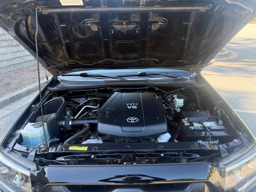 2014 Toyota Tacoma Image 26