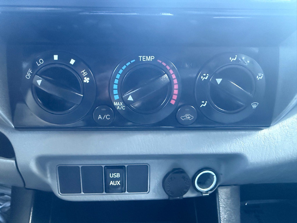 2014 Toyota Tacoma Image 41