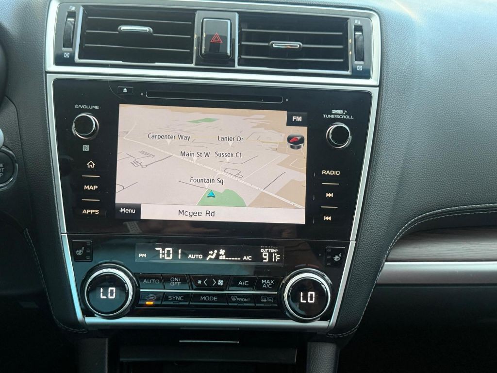 2018 Subaru Outback Image 32