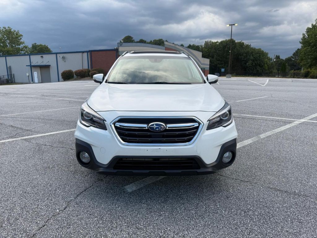 2018 Subaru Outback Image 2
