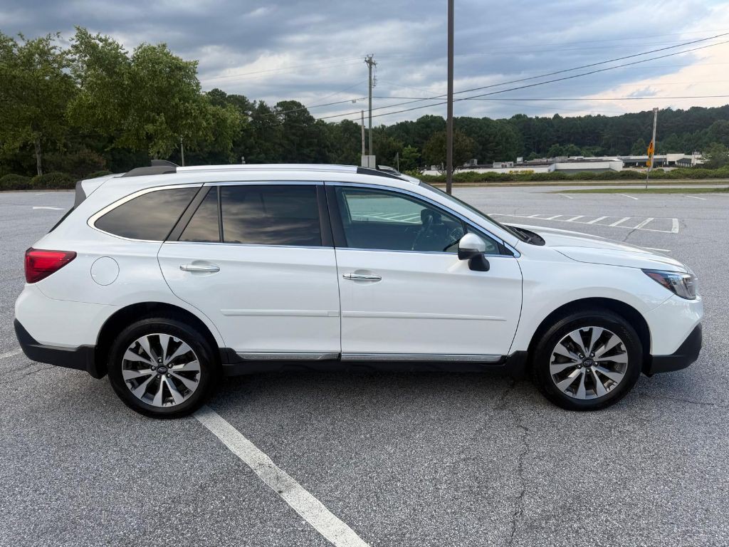 2018 Subaru Outback Image 8