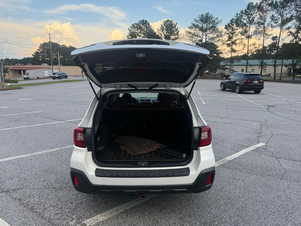 2018 Subaru Outback Image 13