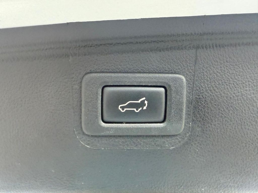 2018 Subaru Outback Image 25