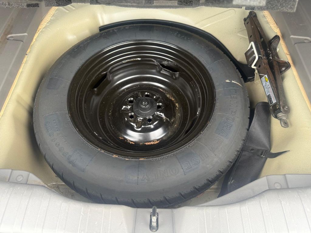 2011 Honda CR-V Image 25