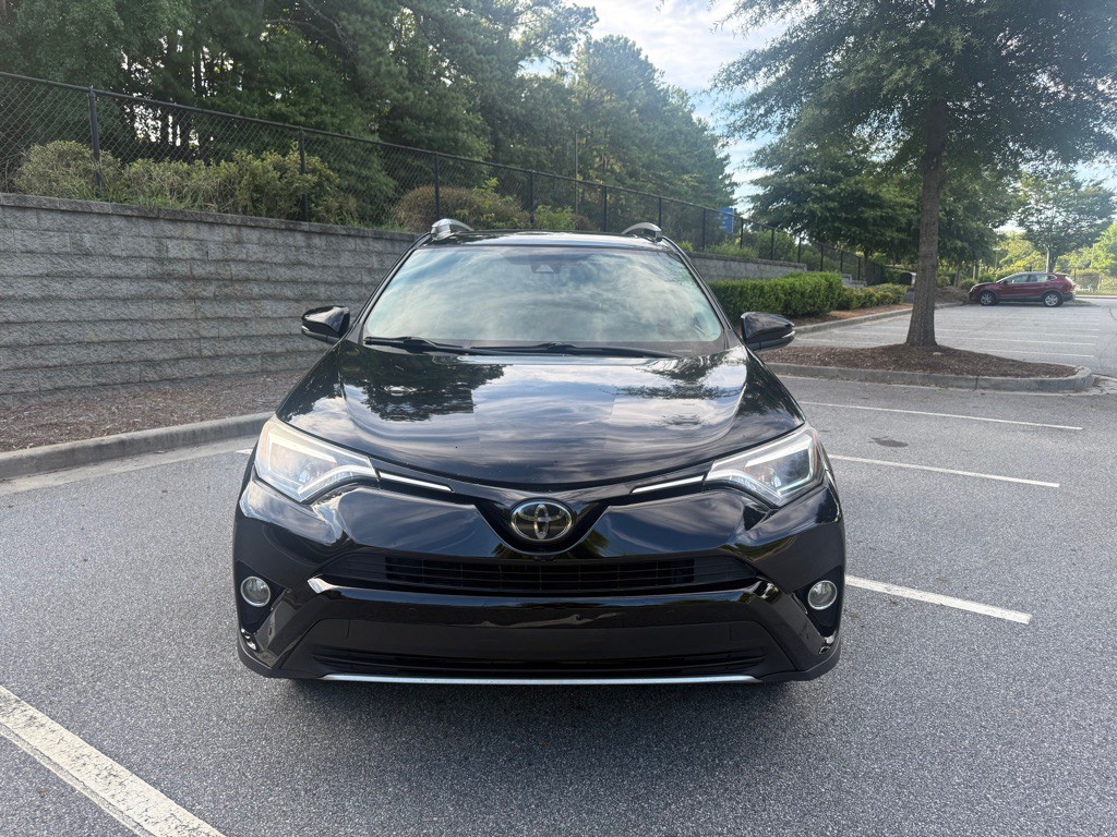 2016 Toyota Rav4 Image 2