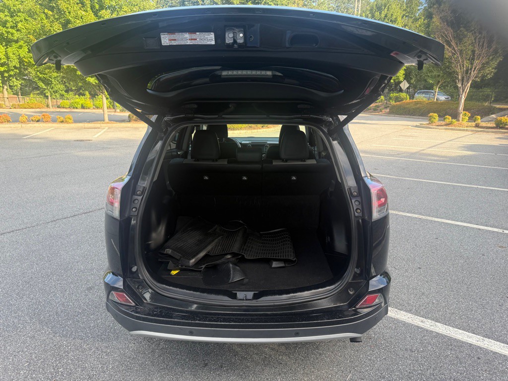 2016 Toyota Rav4 Image 11