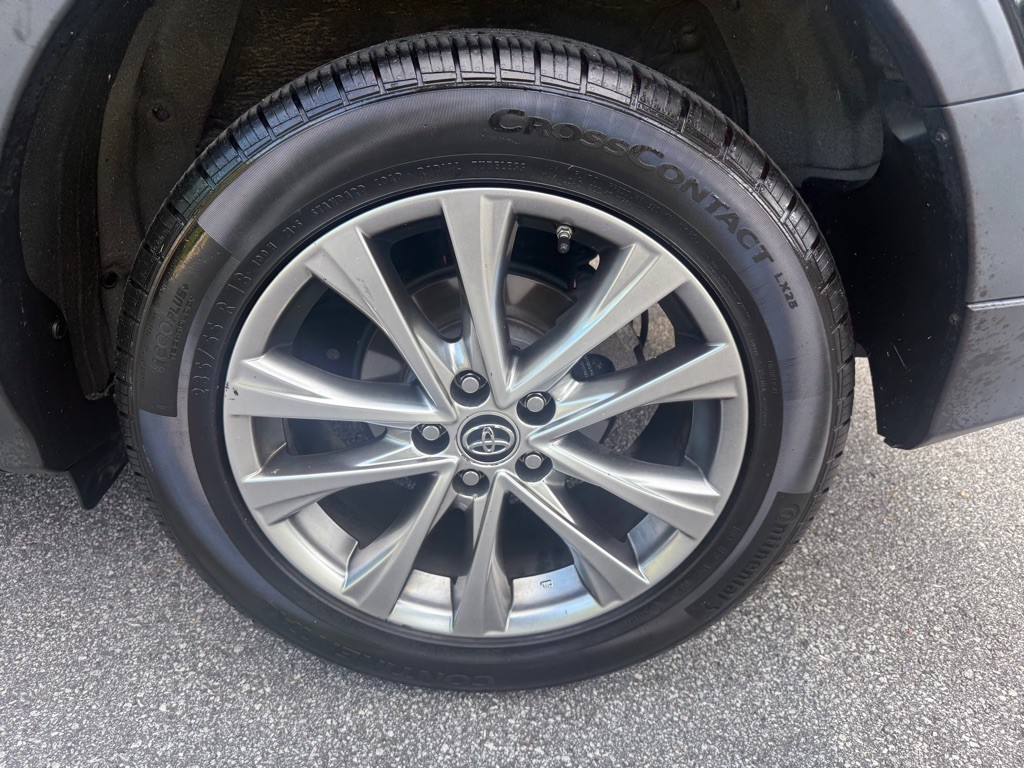 2016 Toyota Rav4 Image 17