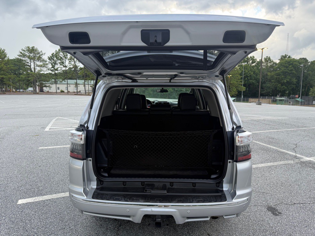 2017 Toyota 4Runner Image 13