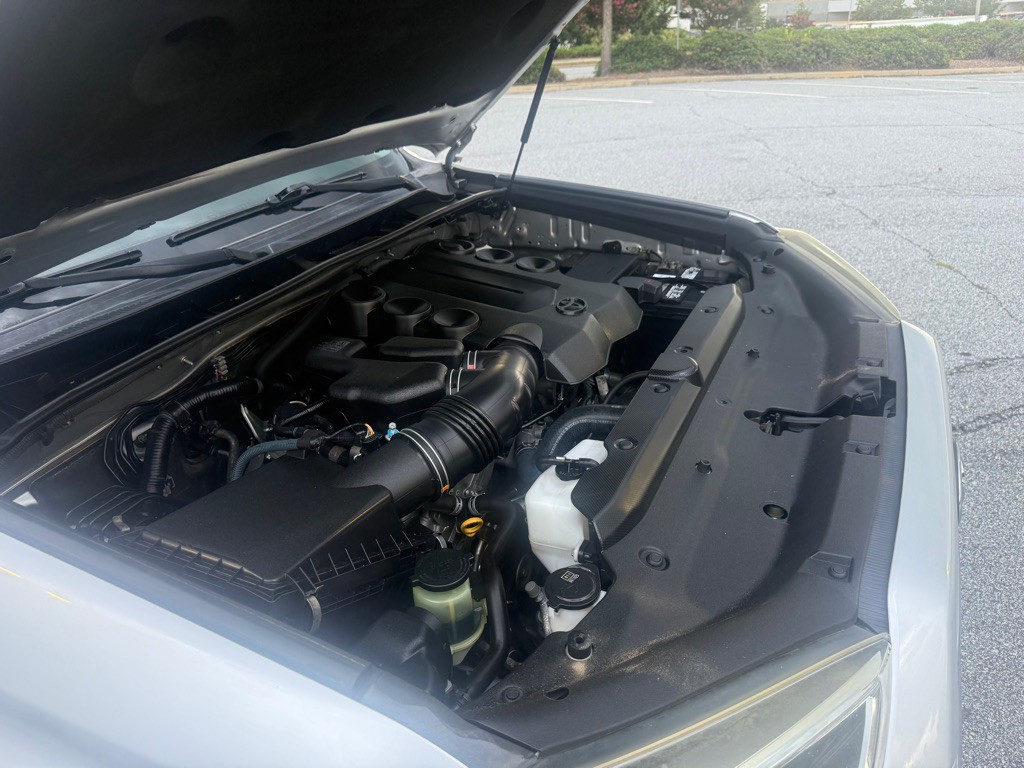 2017 Toyota 4Runner Image 22