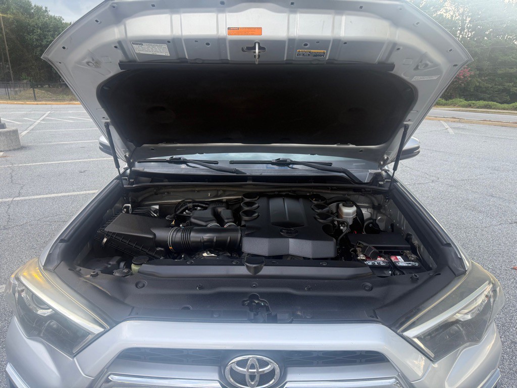 2017 Toyota 4Runner Image 23