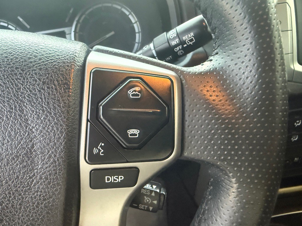 2017 Toyota 4Runner Image 35