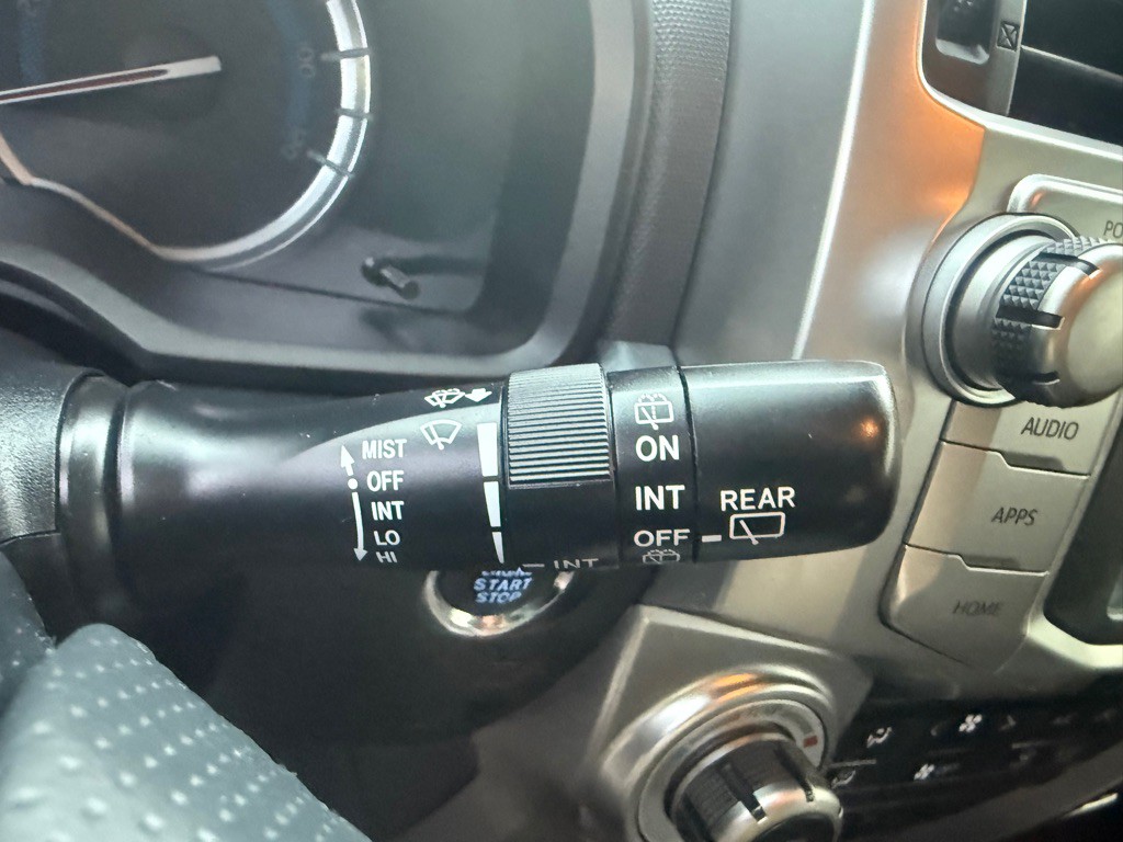 2017 Toyota 4Runner Image 36