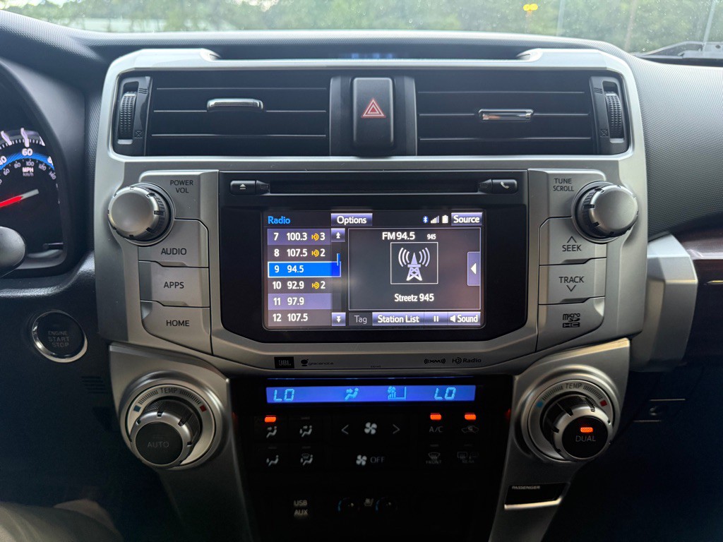 2017 Toyota 4Runner Image 43