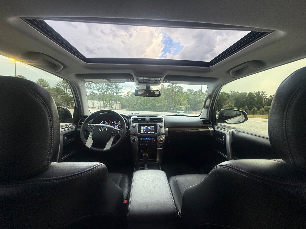 2017 Toyota 4Runner Image 52