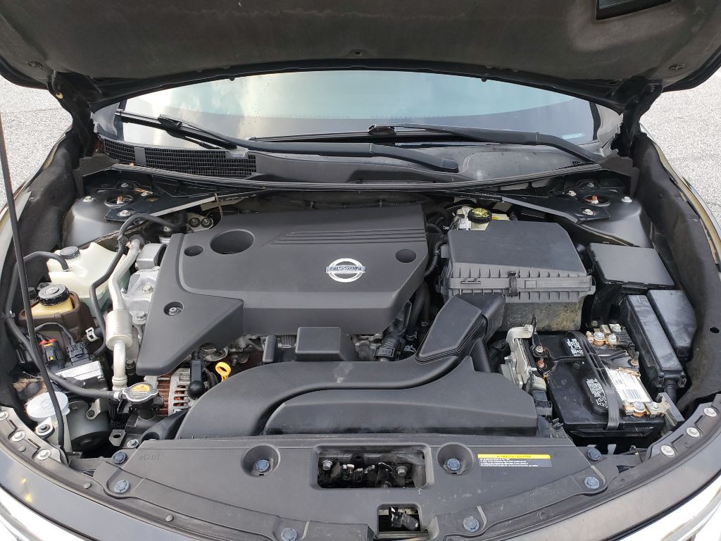 2014 Nissan Altima Image 26