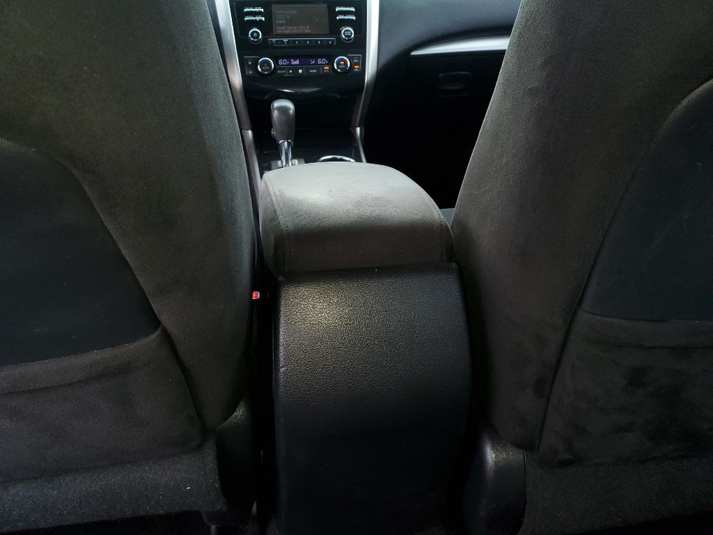 2014 Nissan Altima Image 39