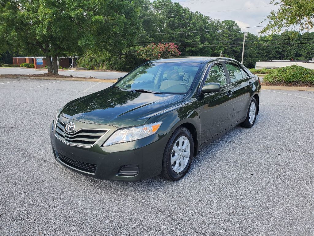 2010 Toyota Camry Image 1