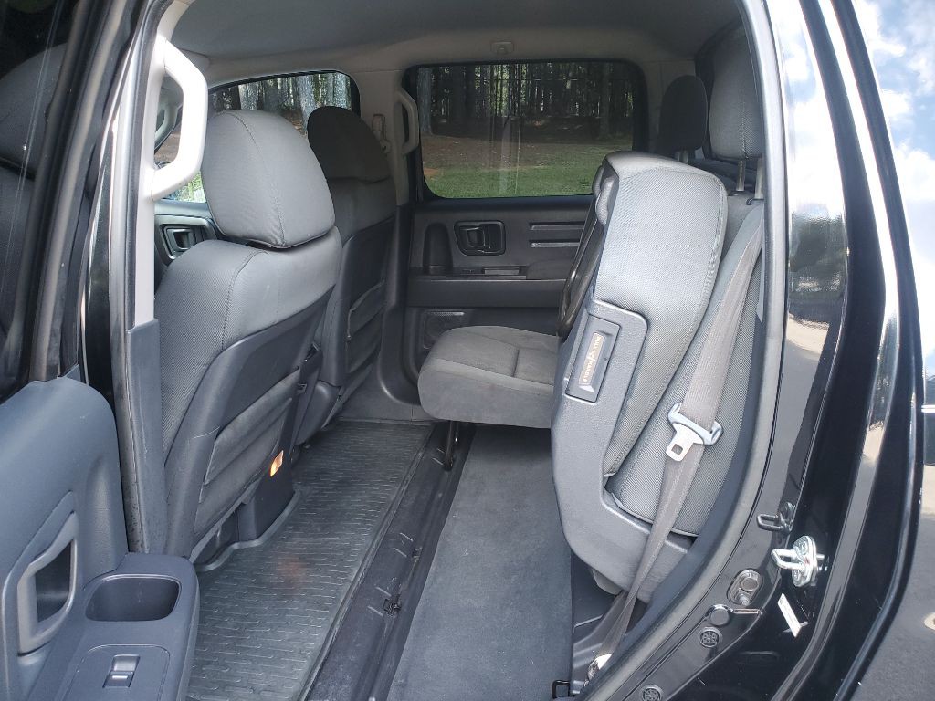2014 Honda Ridgeline Image 12