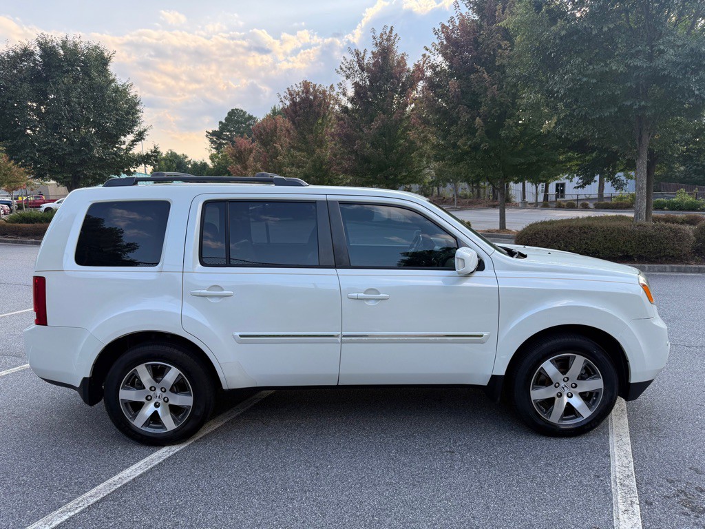 2015 Honda Pilot Image 8
