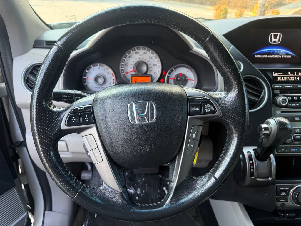 2015 Honda Pilot Image 31