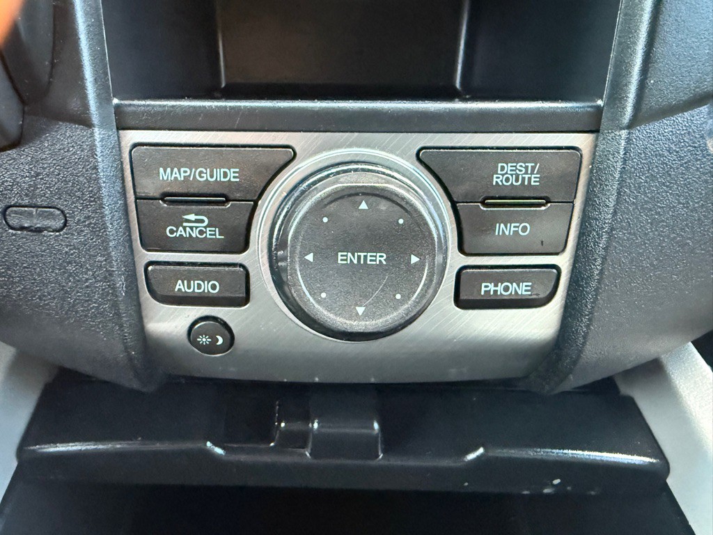 2015 Honda Pilot Image 45
