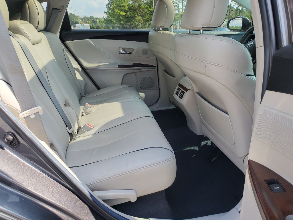 2012 Toyota Venza Image 16