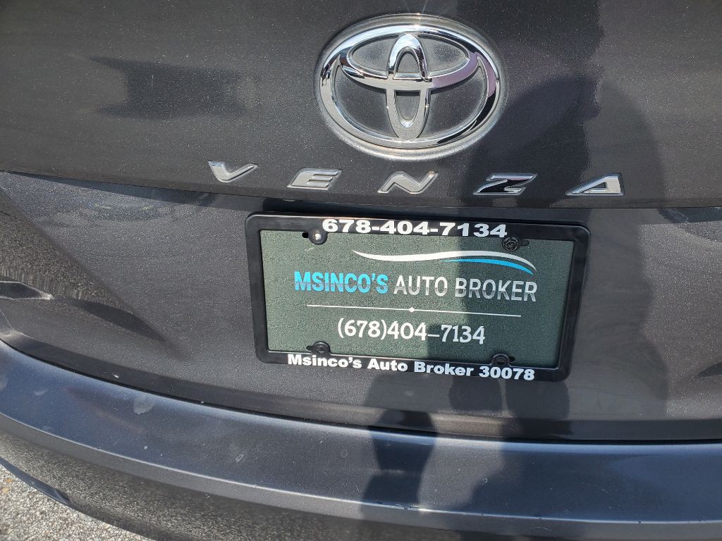 2012 Toyota Venza Image 24