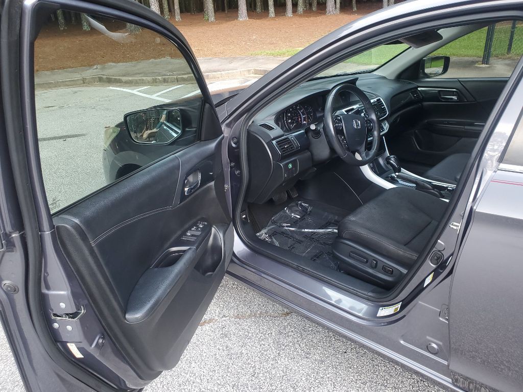 2013 Honda Accord Image 9