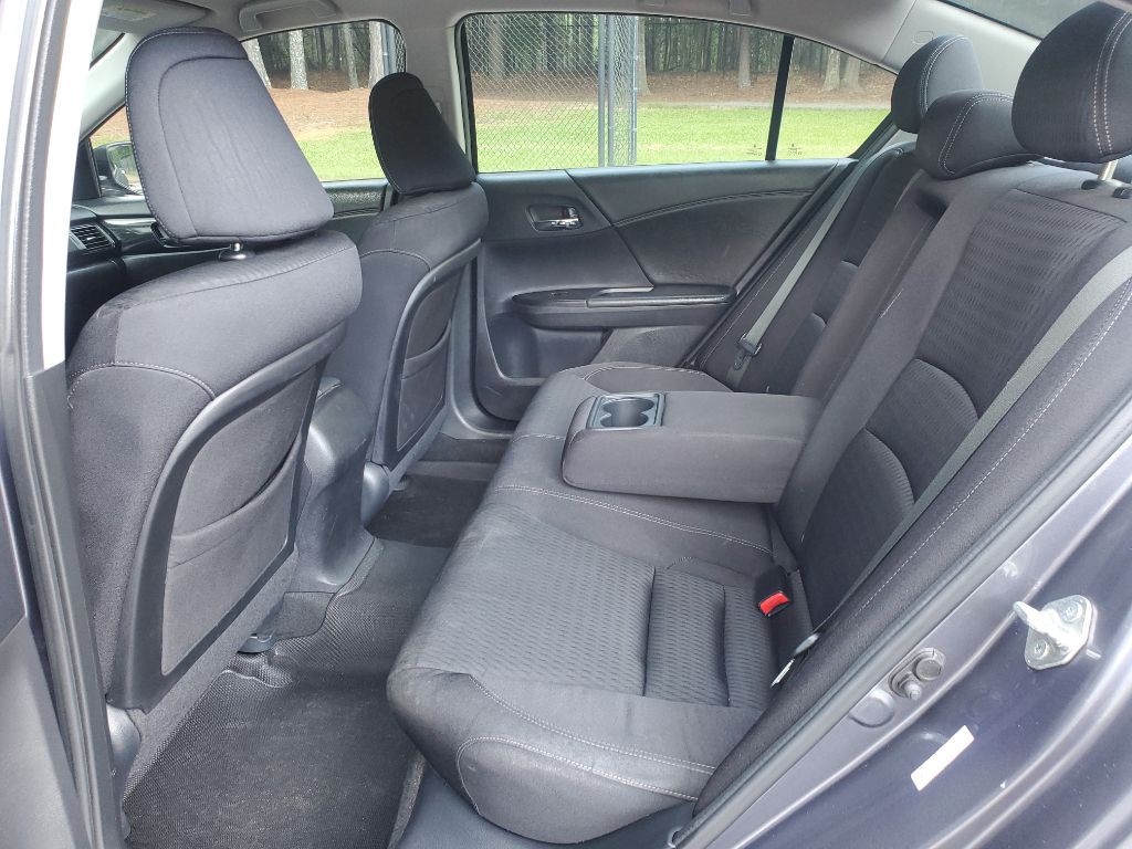 2013 Honda Accord Image 12