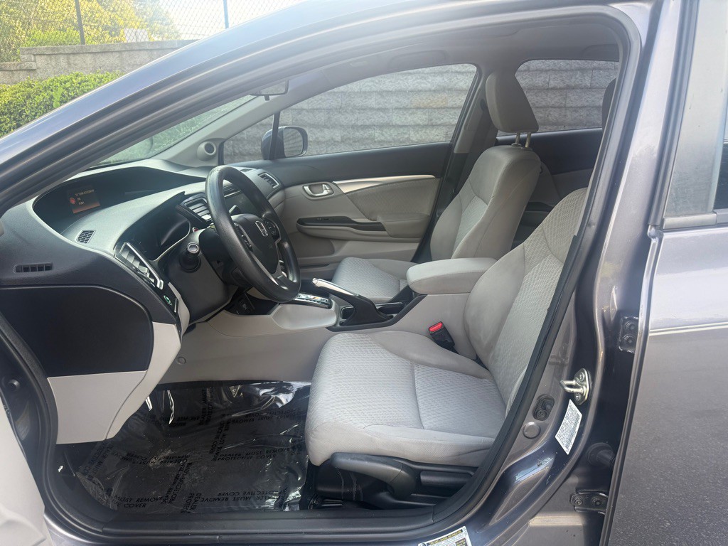 2015 Honda Civic Image 10