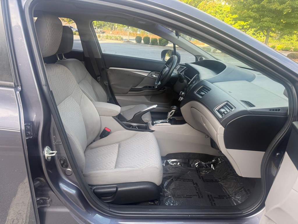 2015 Honda Civic Image 16