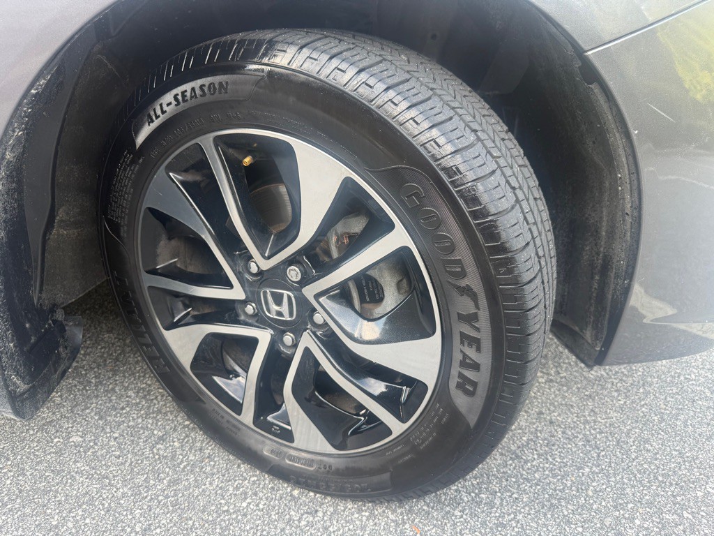 2015 Honda Civic Image 22
