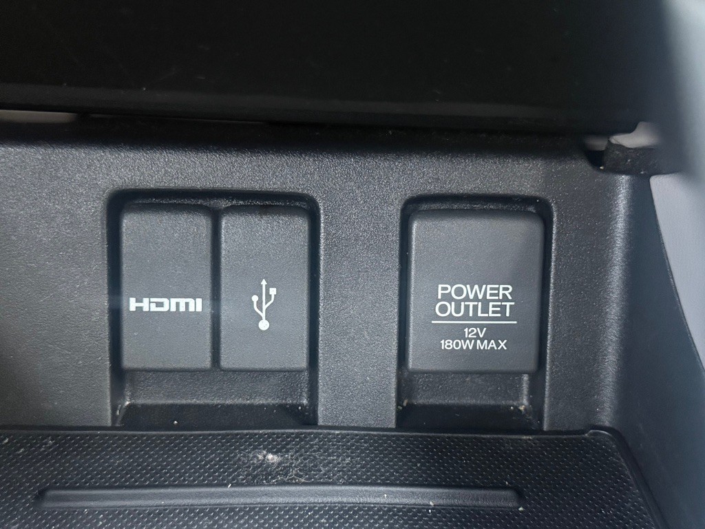 2015 Honda Civic Image 40