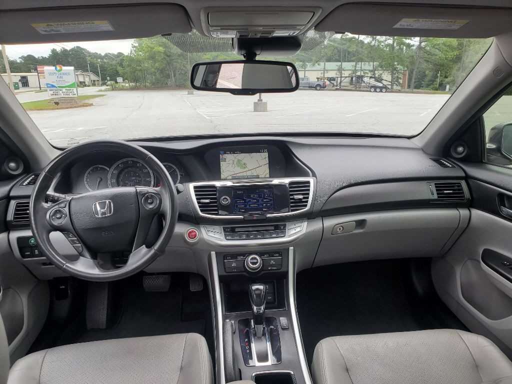 2015 Honda Accord Image 46