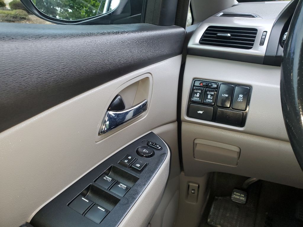 2016 Honda Odyssey Image 51