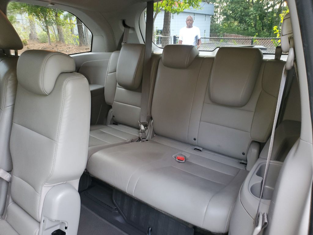 2016 Honda Odyssey Image 12