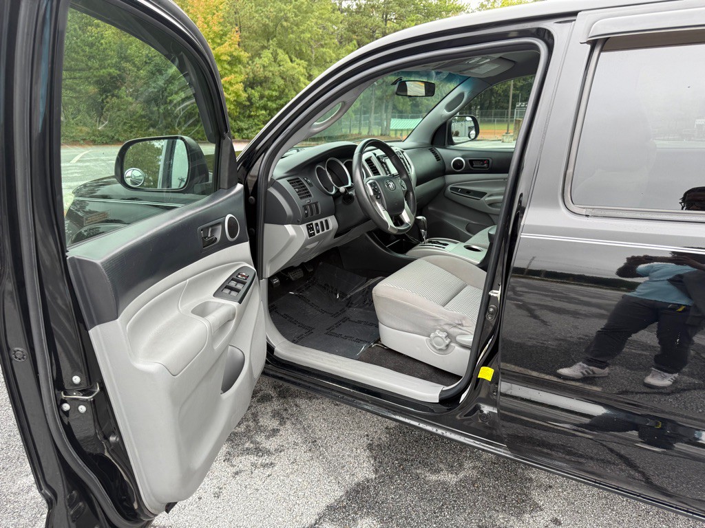 2014 Toyota Tacoma Image 8