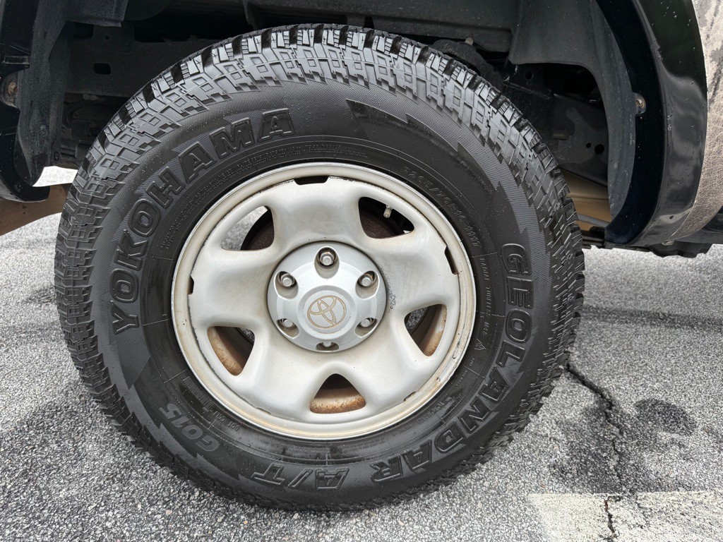 2014 Toyota Tacoma Image 26