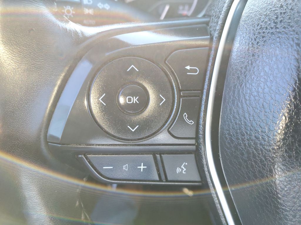 2018 Toyota Camry Image 28