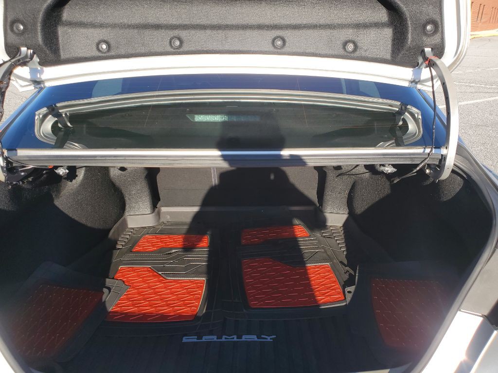 2018 Toyota Camry Image 40