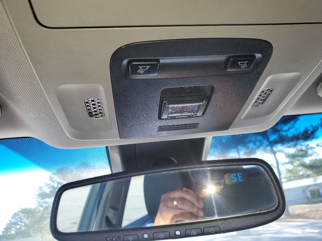 2018 Toyota Camry Image 42