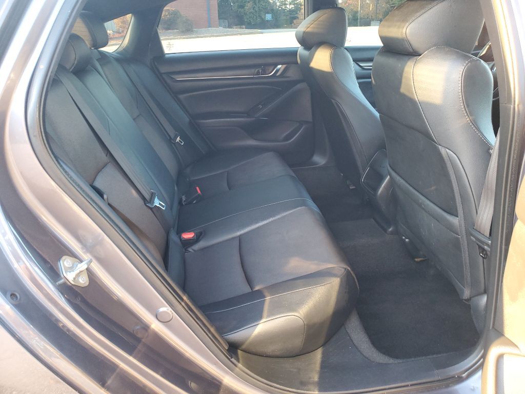 2020 Honda Accord Image 15