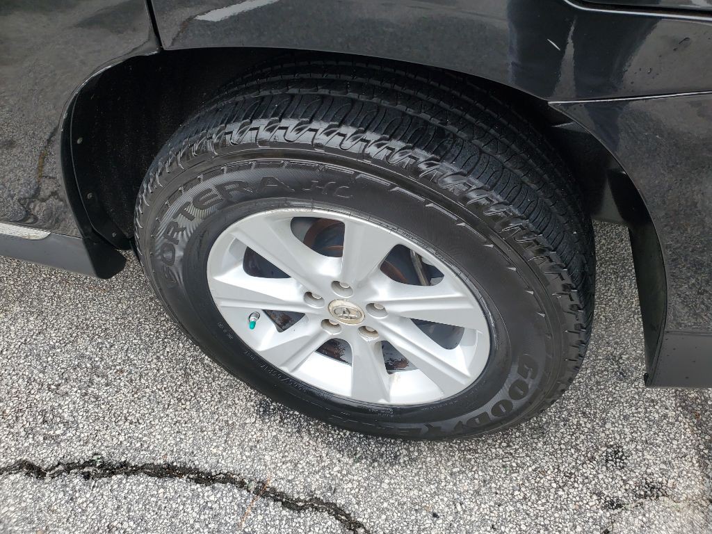 2013 Toyota Highlander Image 22