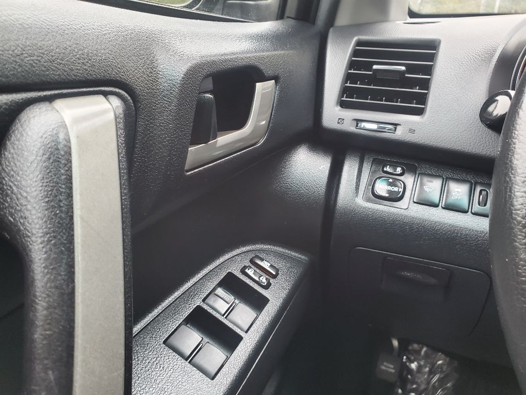 2013 Toyota Highlander Image 36