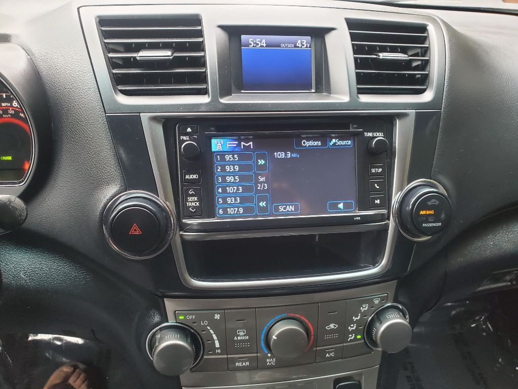 2013 Toyota Highlander Image 37