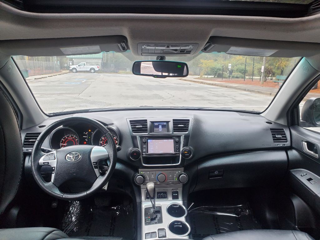 2013 Toyota Highlander Image 47