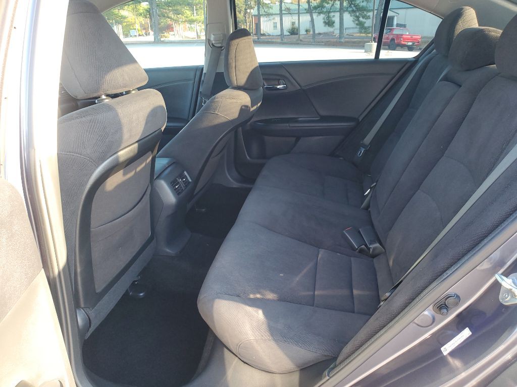 2013 Honda Accord Image 12