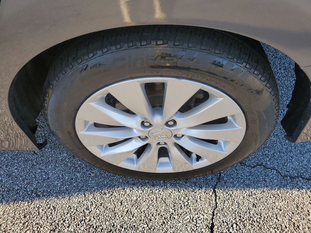 2013 Honda Accord Image 19